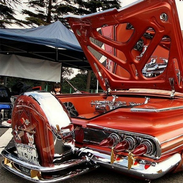 1960 IMPALA CONV TRUNK (1)